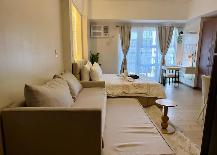 Modern Luxe | Near Venice Grand Canal Apartment Manila
